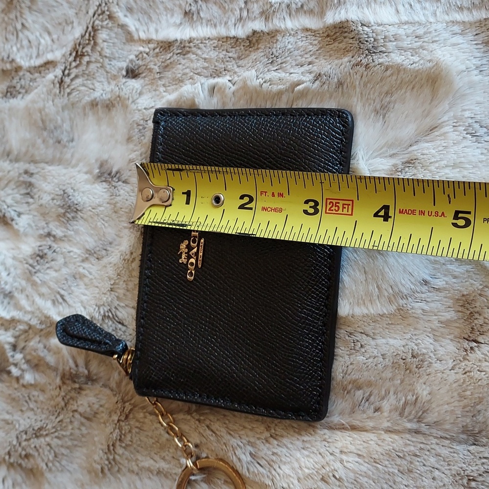 Coach leather ID/Card Keychain Holder - Picture 7 of 8